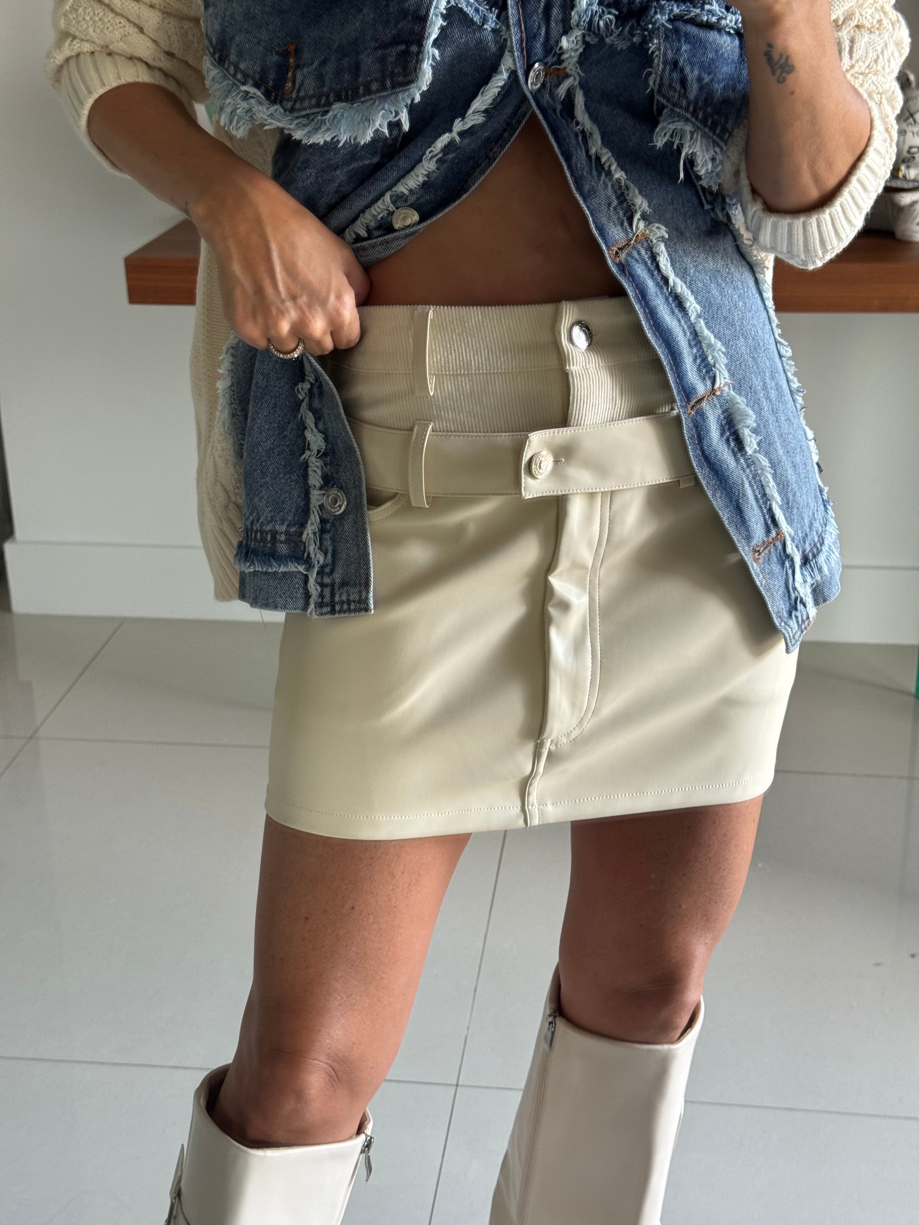 Skirt Cuero Dúo