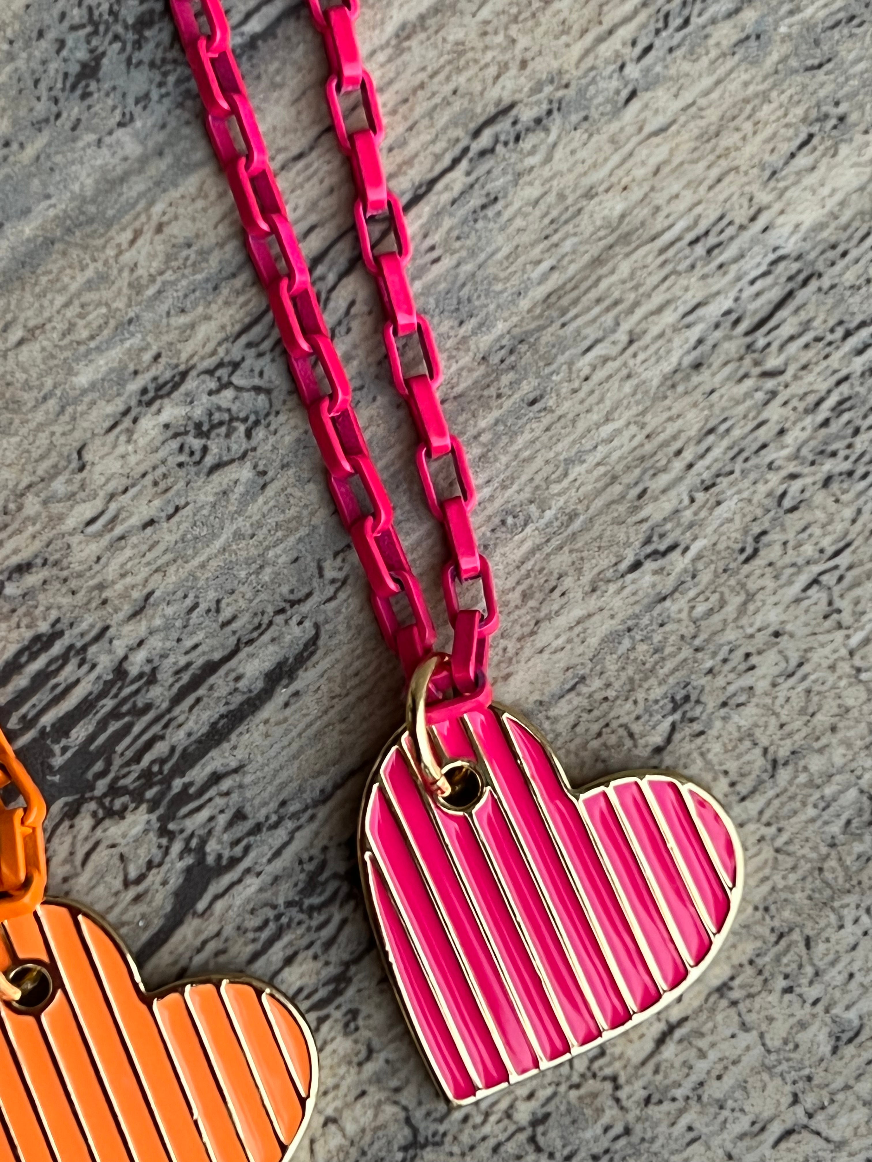 Collar Cuore Neon